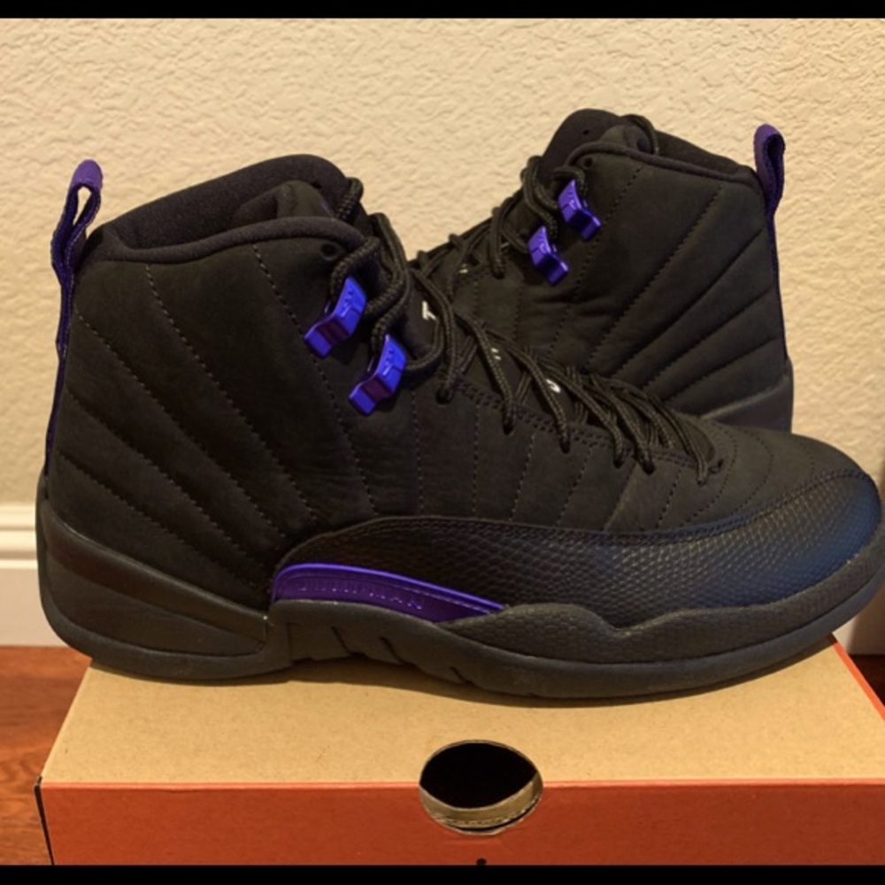 Jordan 12 - Picture 1 of 4